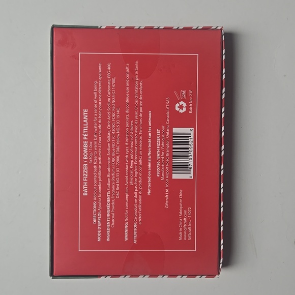 The Simple Joy Co. Sugar Cookie Bath Christmas Holiday Fizzer Set-OS - Picture 2 of 4